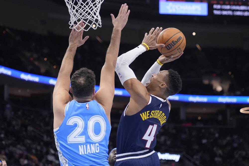 卡卢卢在接 卡卢卢在接