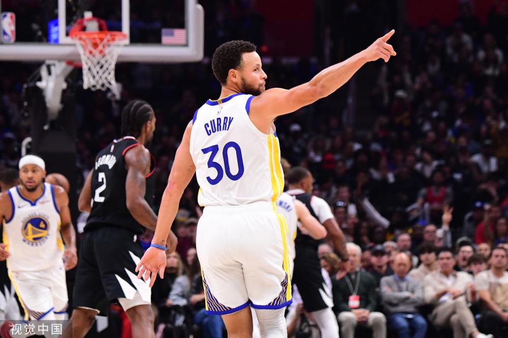 面对强敌时 面对强敌时